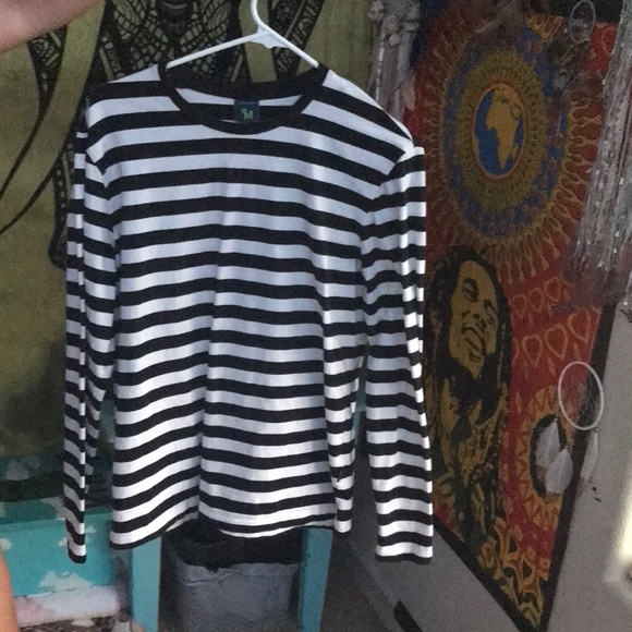 Tops - black and white stripped long sleeve